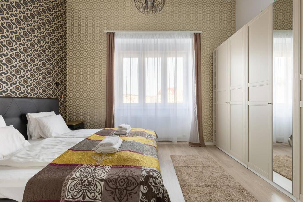 Apartment Swan In The Buda Castle Area 2br/balcony *