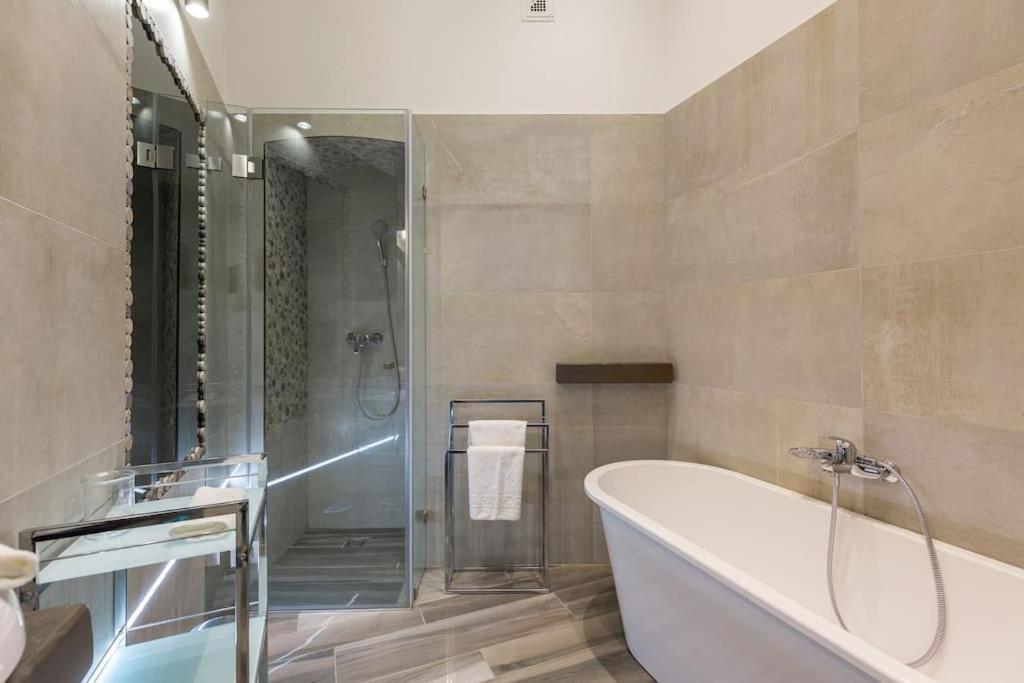 Swan In The Buda Castle Area 2br/balcony Apartment Budapest